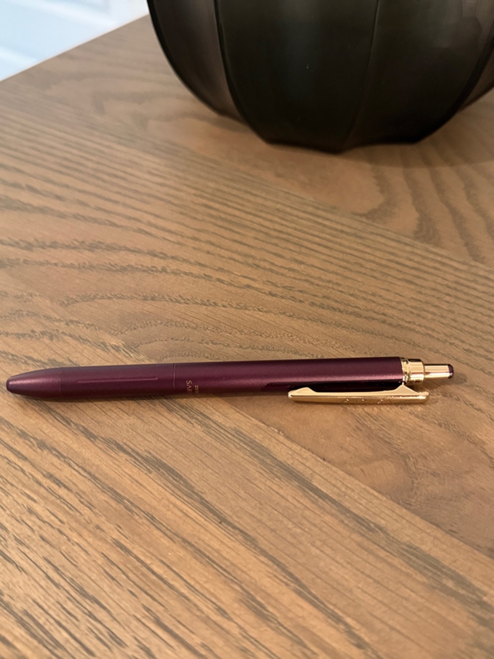 Zebra Sarasa Grand Gel Ink Rollerball Pen, .5 mm with Gold Clip
